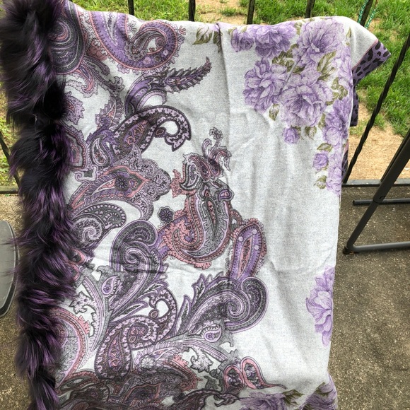 VOLARE NEW YORK CASHMERE FOX FUR WRAP SHAWL NEW - Picture 15 of 16
